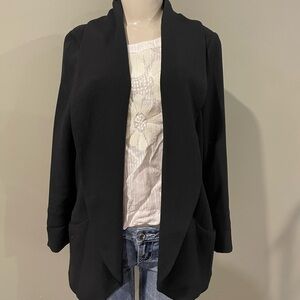 Wilfred / size six silk blazer black